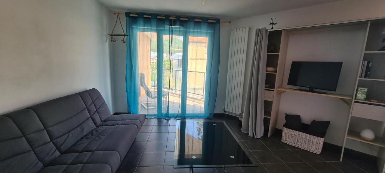 Tres Beau Appartement T2 Centre Ville Gap Εξωτερικό φωτογραφία